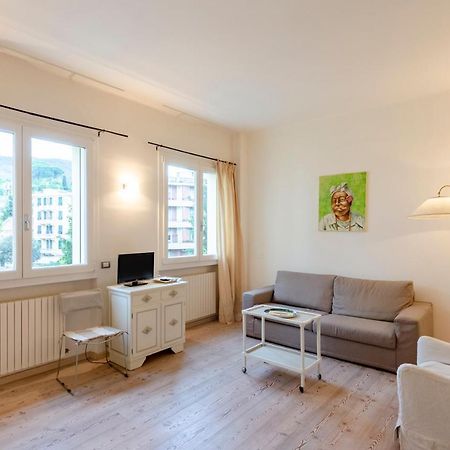 Joivy Bright 3 Bedroom Apt For 6, In Santa Margherita 圣玛格丽塔－利古雷 外观 照片